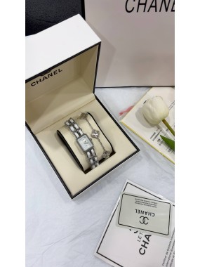 Годинник Chanel та браслет Van Cleef
