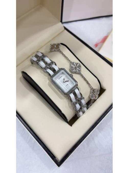 Годинник Chanel та браслет Van Cleef