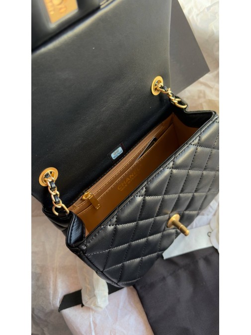 Chanel Premium 19/14