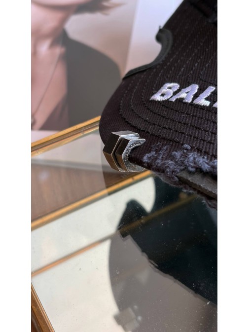 Кепка Balenciaga