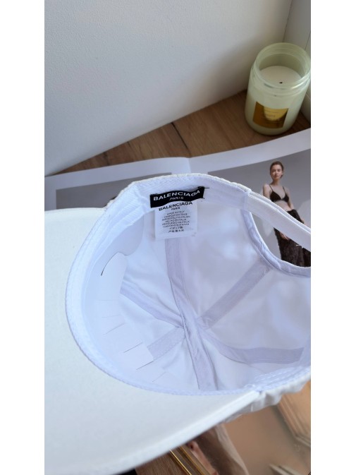 Кепка Balenciaga