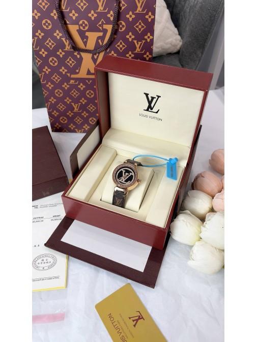 Годинник Louis Vuitton 