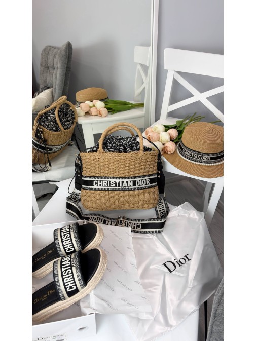 Dior солома