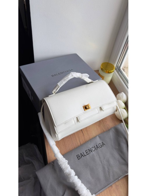BALENCIAGA 26/15