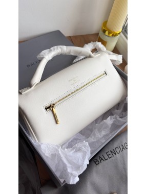 BALENCIAGA 26/15