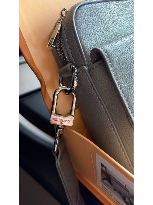 Louis Vuitton Premium 