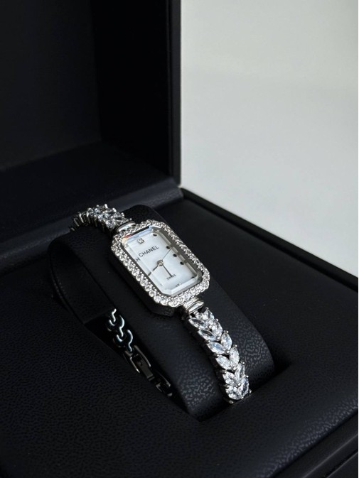 Годинник Chanel 