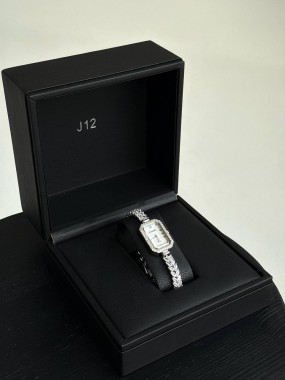 Годинник Chanel 