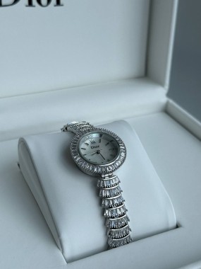 Годинник Dior 