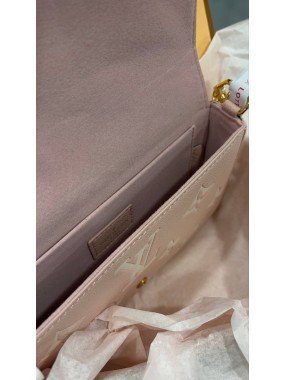 Louis Vuitton Premium