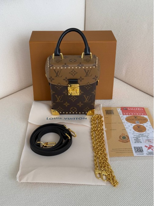  Louis Vuitton Premium 