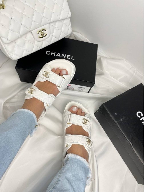 Шльопки Chanel