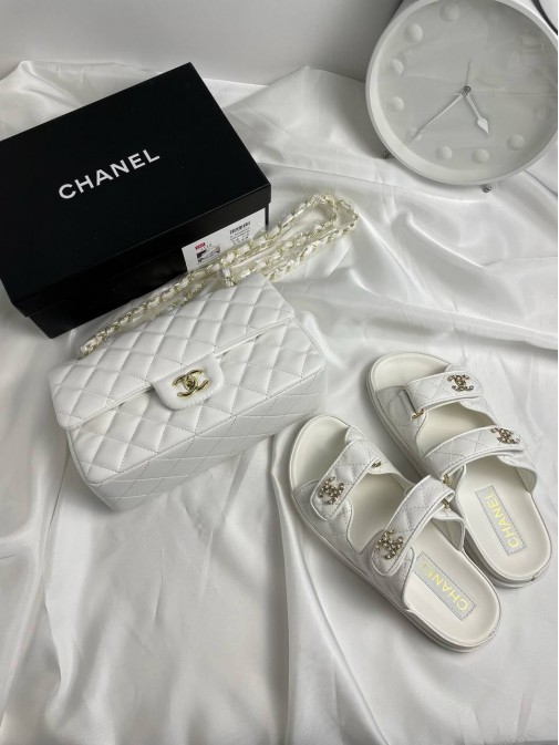 Шльопки Chanel