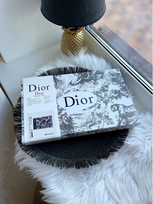 Палантин Dior