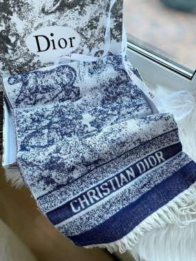 Палантин Dior