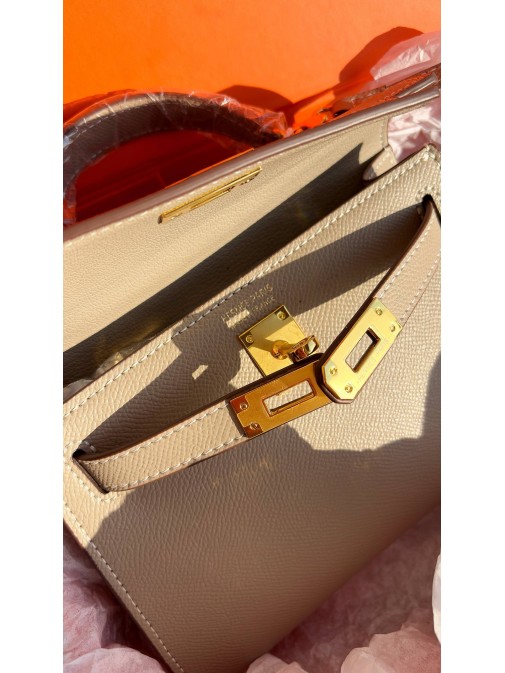 Hermes Kelly 20