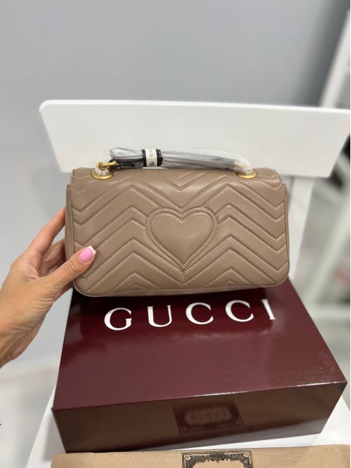 Gucci  Premium  