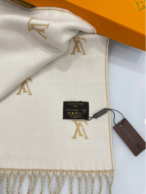 Шикарний, теплий палантин Louis Vuitton  