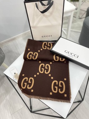 Палантин  Gucci 