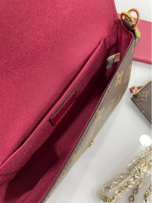 Louis Vuitton Premium