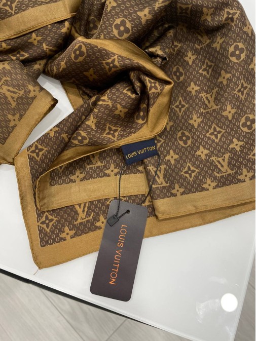 Платок Louis Vuitton 