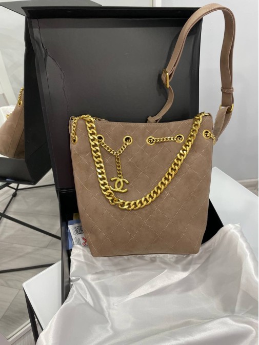 Chanel Premium 