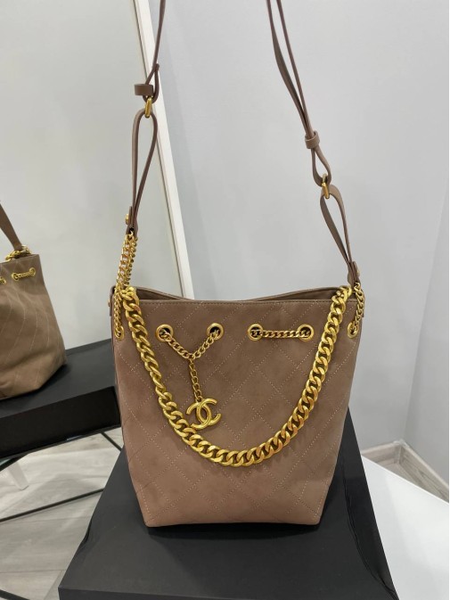 Chanel Premium 