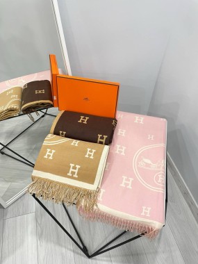 Палантин Chanel  