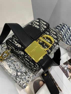 Dior Premium