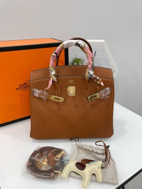 Hermes: 30 см золота фурнітура