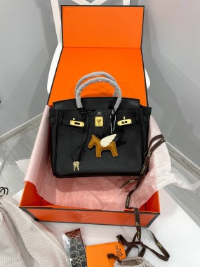 Hermes Birkin Premium: золота фурнітура, 30 см