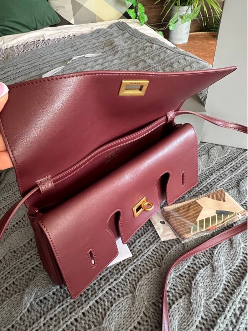 BALENCIAGA Premium  