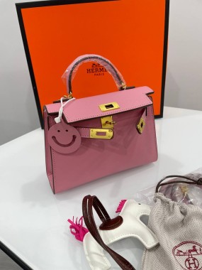 Hermes Kelly 20