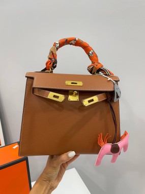Hermes Kelly 28 