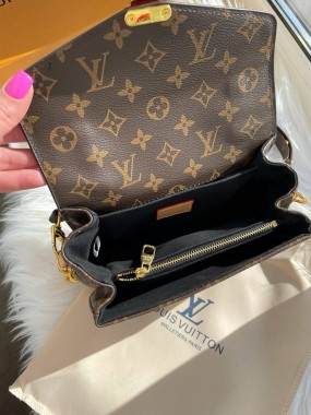 Louis Vuitton 21/14