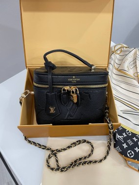 Louis Vuitton Premium