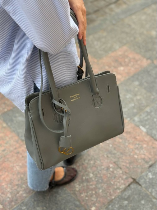 BALENCIAGA Premium 