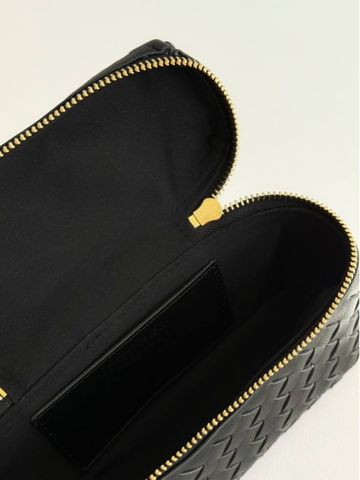 Bottega Veneta Premium