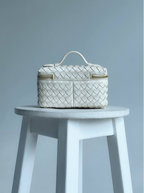 Bottega Veneta Premium 