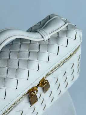 Bottega Veneta Premium 