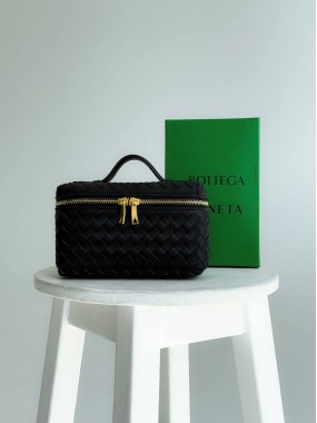 Bottega Veneta Premium