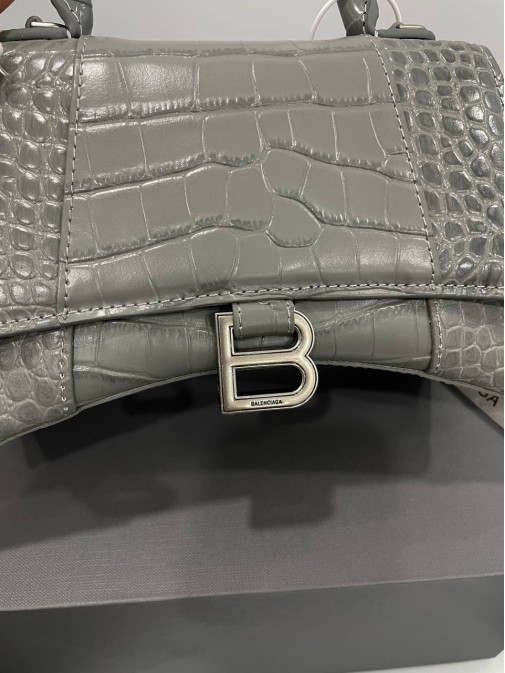 BALENCIAGA Premium 