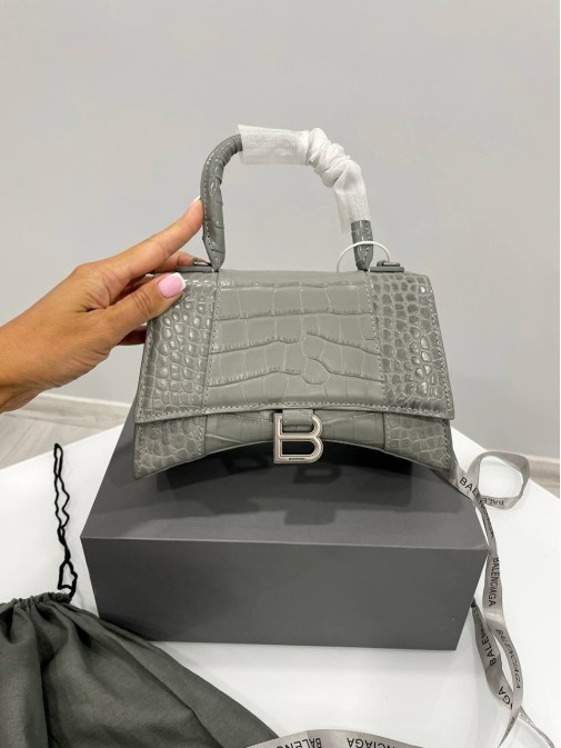 BALENCIAGA Premium 
