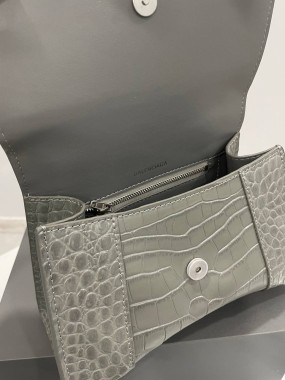 BALENCIAGA Premium 