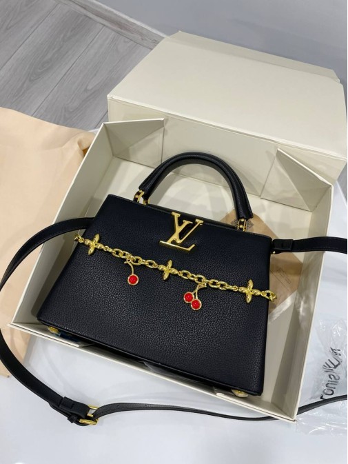 Louis Vuitton Premium 