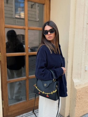 Louis Vuitton Premium 