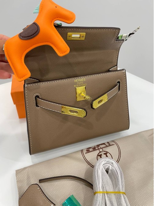 Hermes Kelly 20