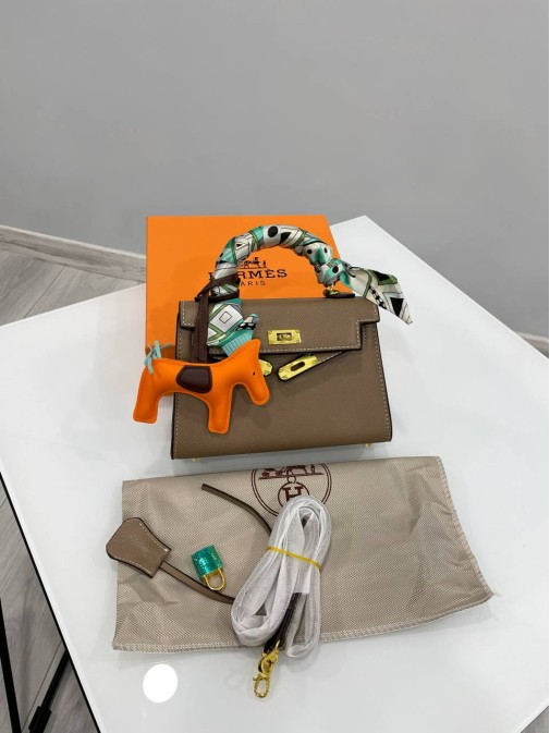 Hermes Kelly 20