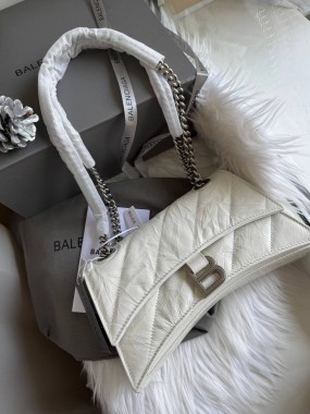 BALENCIAGA Premium 