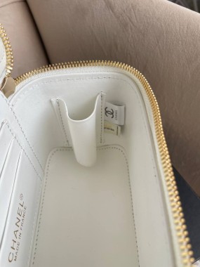 Chanel Premium 